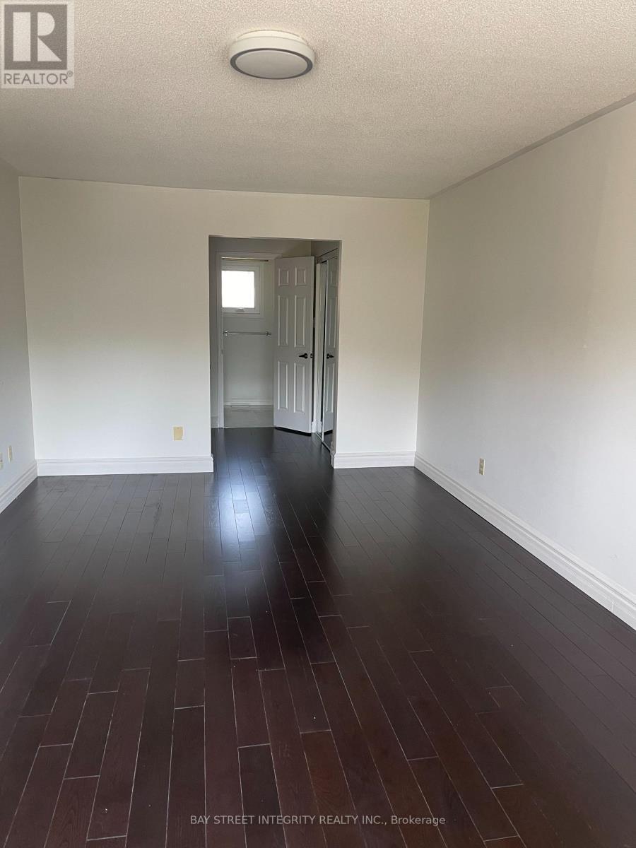 38 Southgate Crescent, Richmond Hill, ON - Indoor Photo Showing Other Room