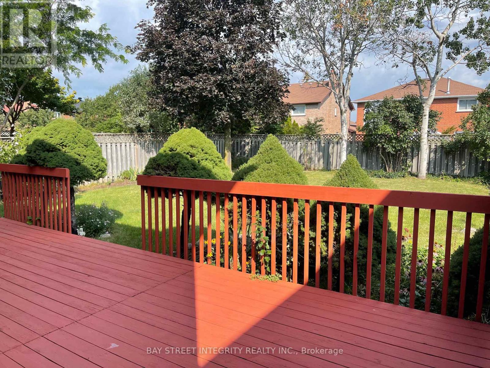 38 Southgate Crescent, Richmond Hill, ON - Outdoor With Deck Patio Veranda