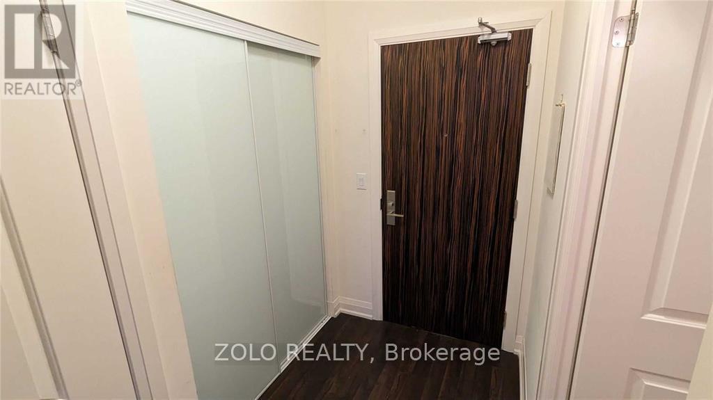 325 - 8763 Bayview Avenue, Richmond Hill, ON - Indoor