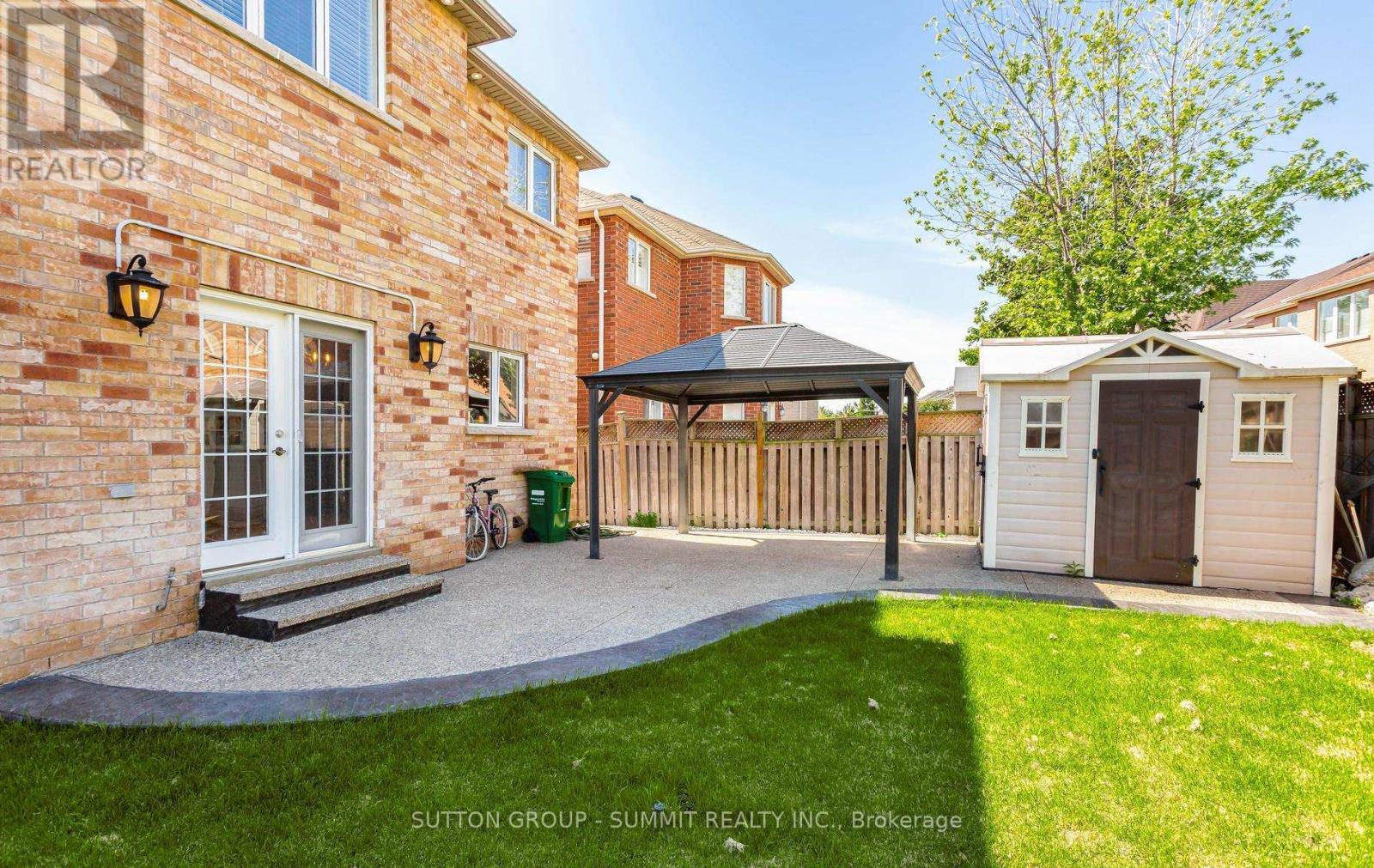 3129 Gladish Grove, Mississauga, ON - Outdoor