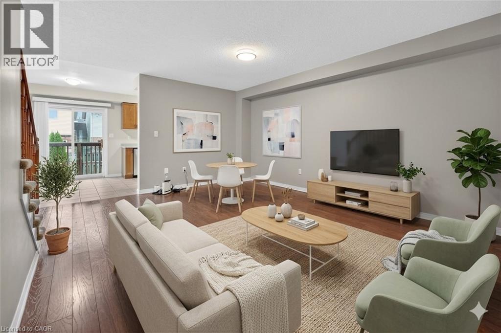 41 Kenyon Crescent, Grimsby, ON - Indoor Photo Showing Living Room