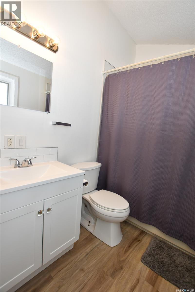 167 Nordstrum Road, Saskatoon, SK - Indoor Photo Showing Bathroom