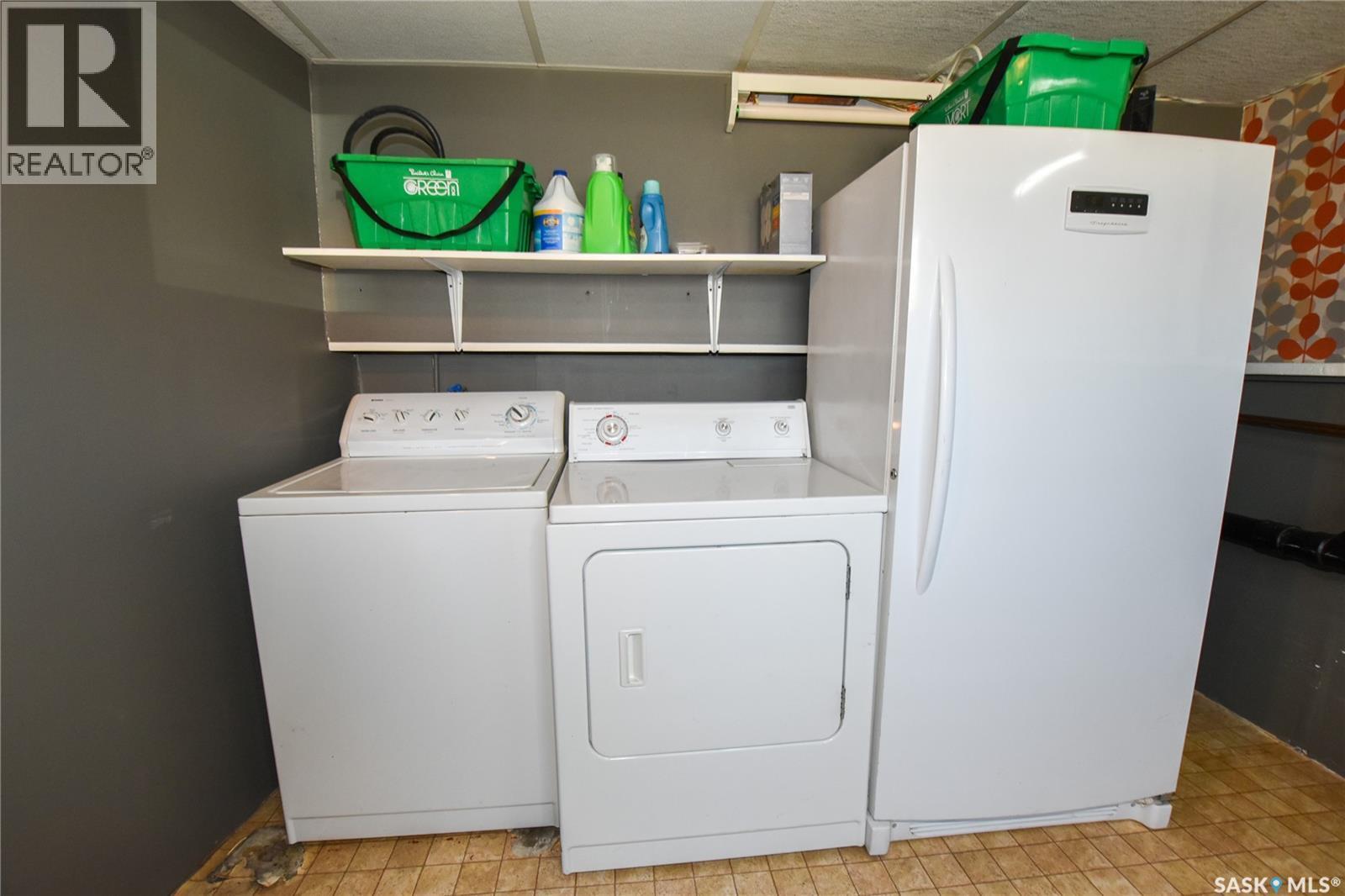 167 Nordstrum Road, Saskatoon, SK - Indoor Photo Showing Laundry Room
