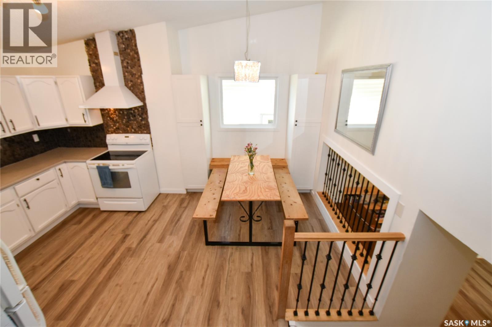 167 Nordstrum Road, Saskatoon, SK - Indoor Photo Showing Kitchen