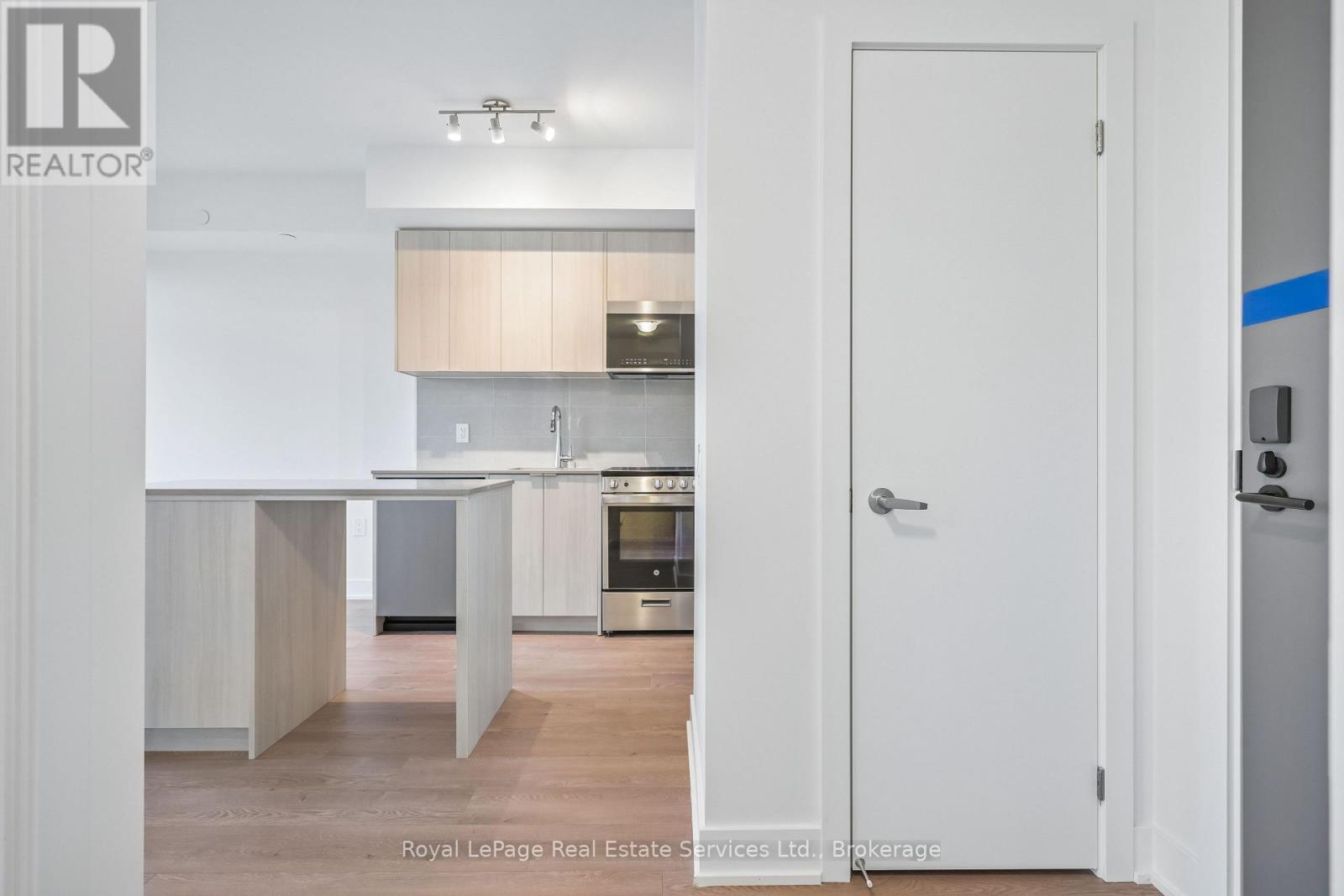 711 - 2088 James Street, Burlington (Brant), ON - Indoor Photo Showing Other Room
