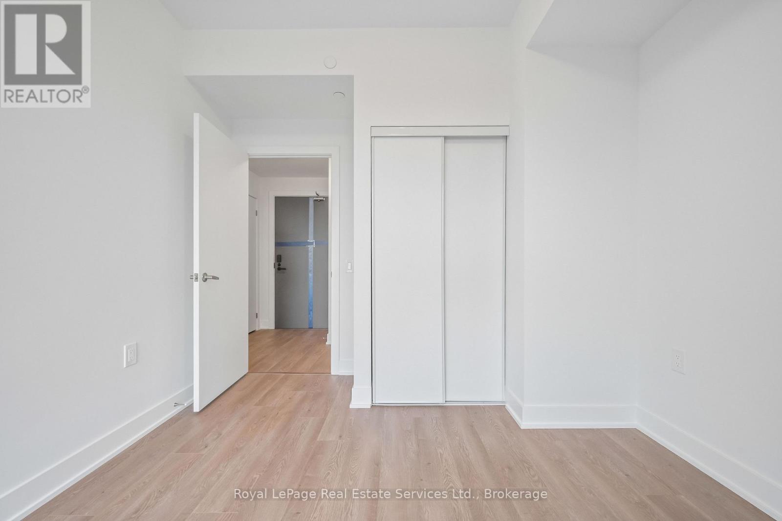 711 - 2088 James Street, Burlington (Brant), ON - Indoor Photo Showing Other Room