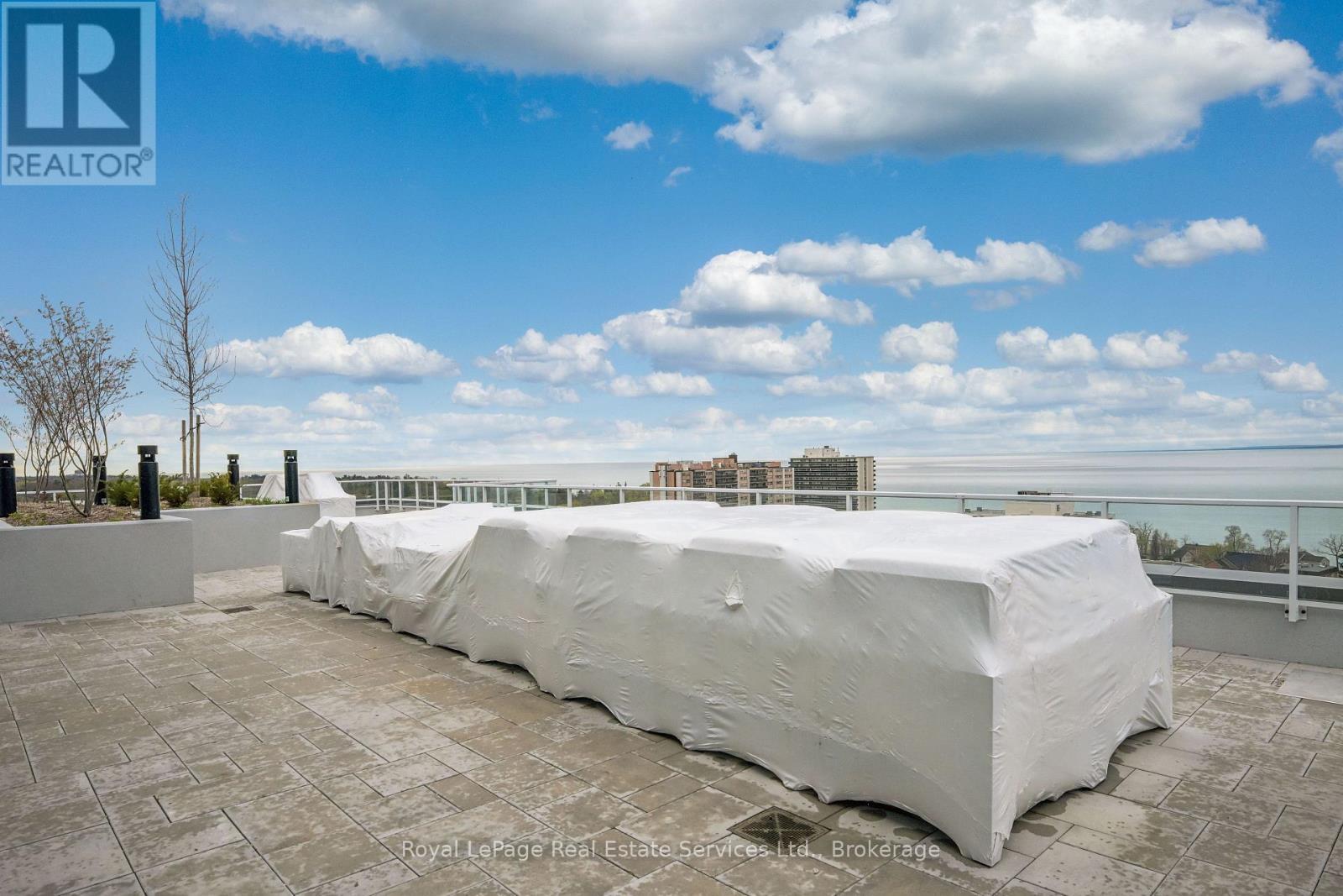 711 - 2088 James Street, Burlington (Brant), ON - Outdoor With View