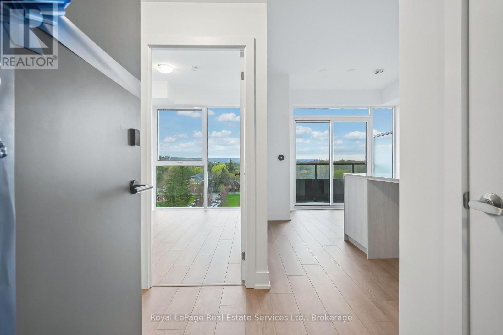 711 - 2088 James Street, Burlington (Brant), ON - Indoor Photo Showing Other Room