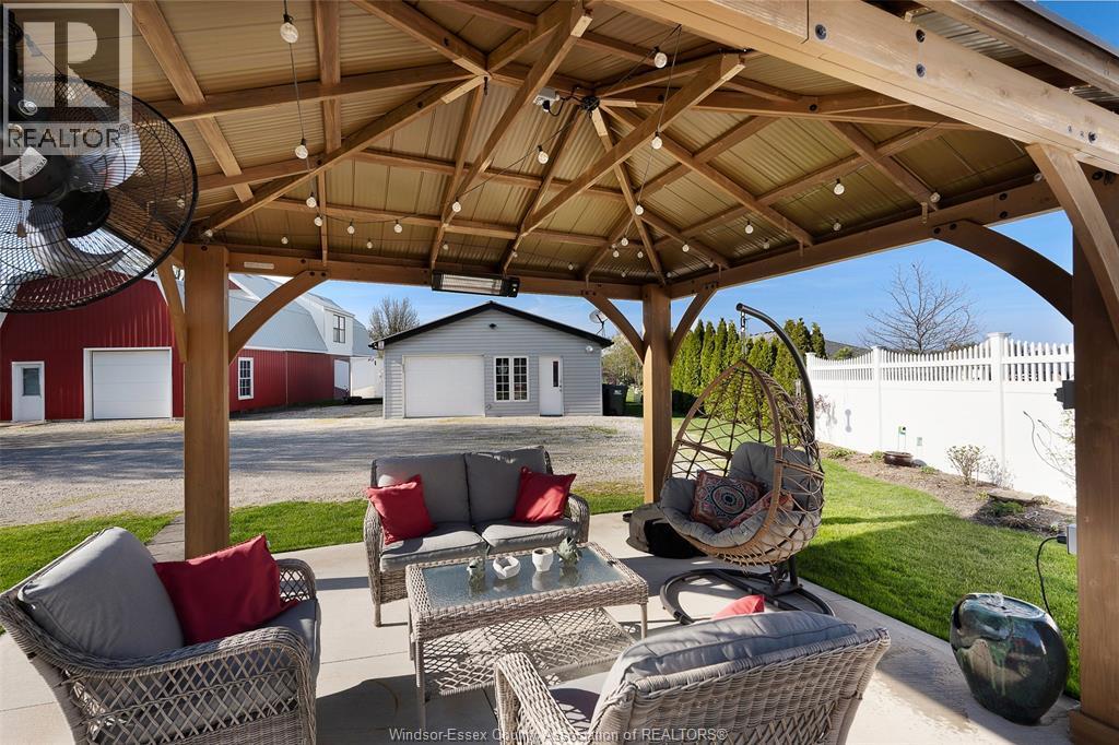 136 Lowes Sideroad, Amherstburg, ON - Outdoor