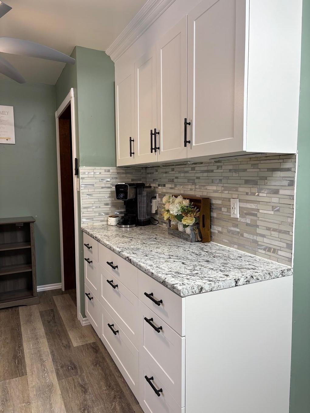 54 Redwing Ave, Manitouwadge, ON - Indoor Photo Showing Kitchen