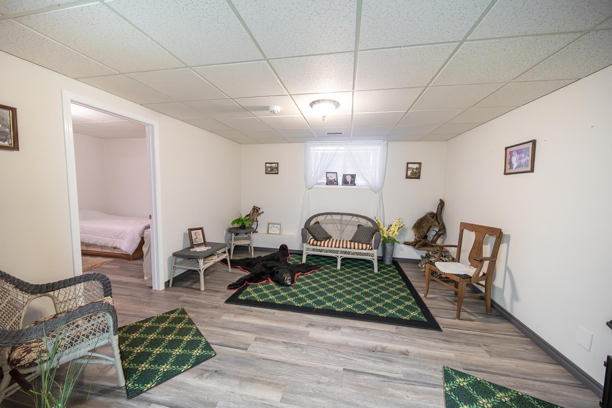 120 Wattsville Road, Cranbrook, BC - Indoor