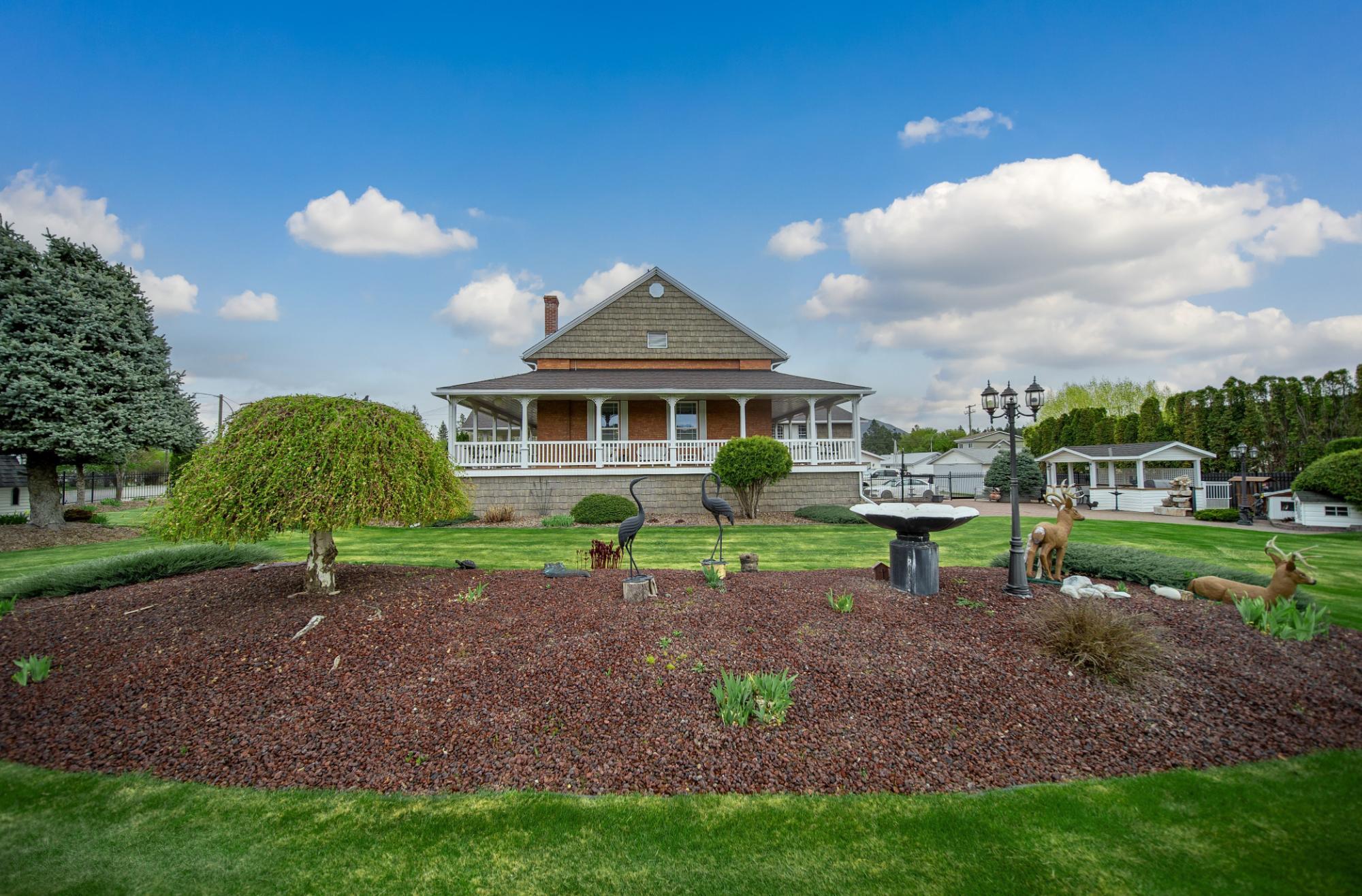 120 Wattsville Road, Cranbrook, BC - Outdoor With Deck Patio Veranda