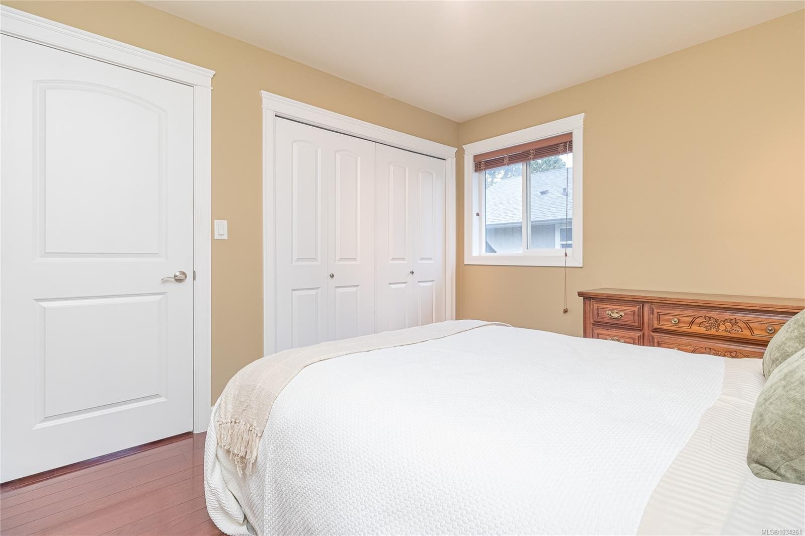 4073 Longview Dr, Saanich, BC