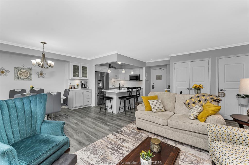 308-8591 Riverside Drive East, Windsor, ON