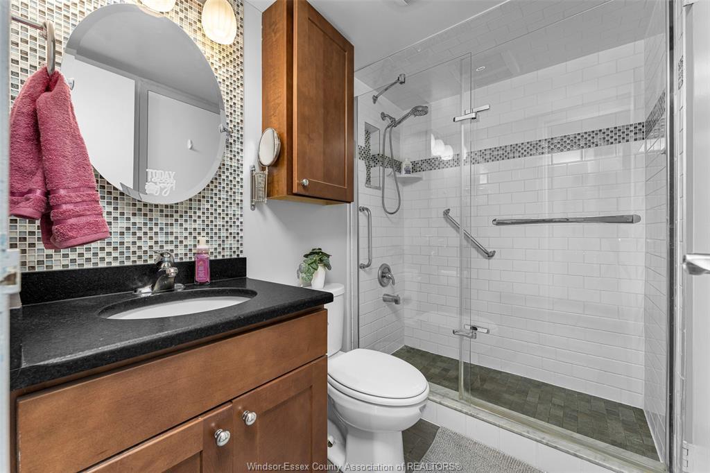 308-8591 Riverside Drive East, Windsor, ON