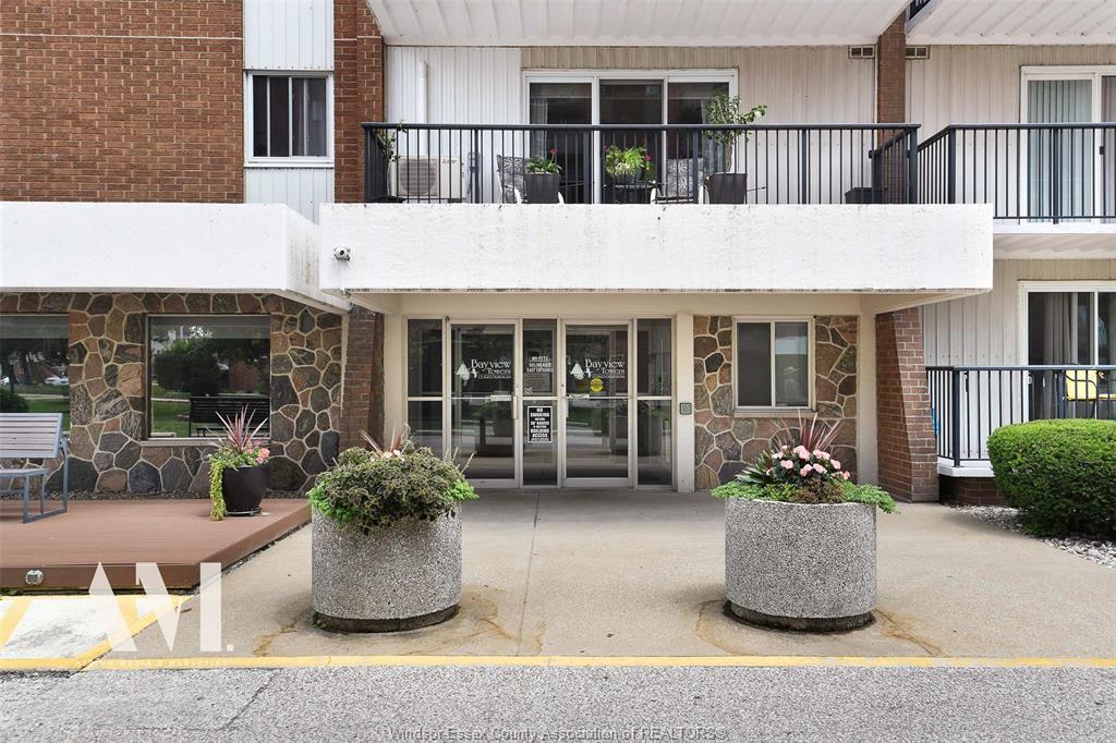308-8591 Riverside Drive East, Windsor, ON