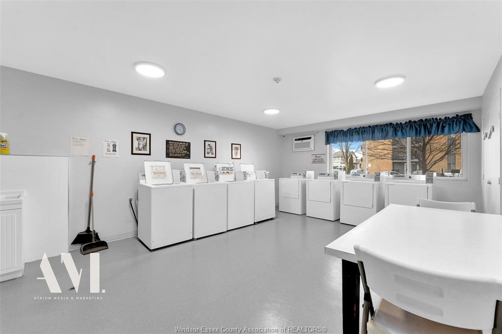 308-8591 Riverside Drive East, Windsor, ON