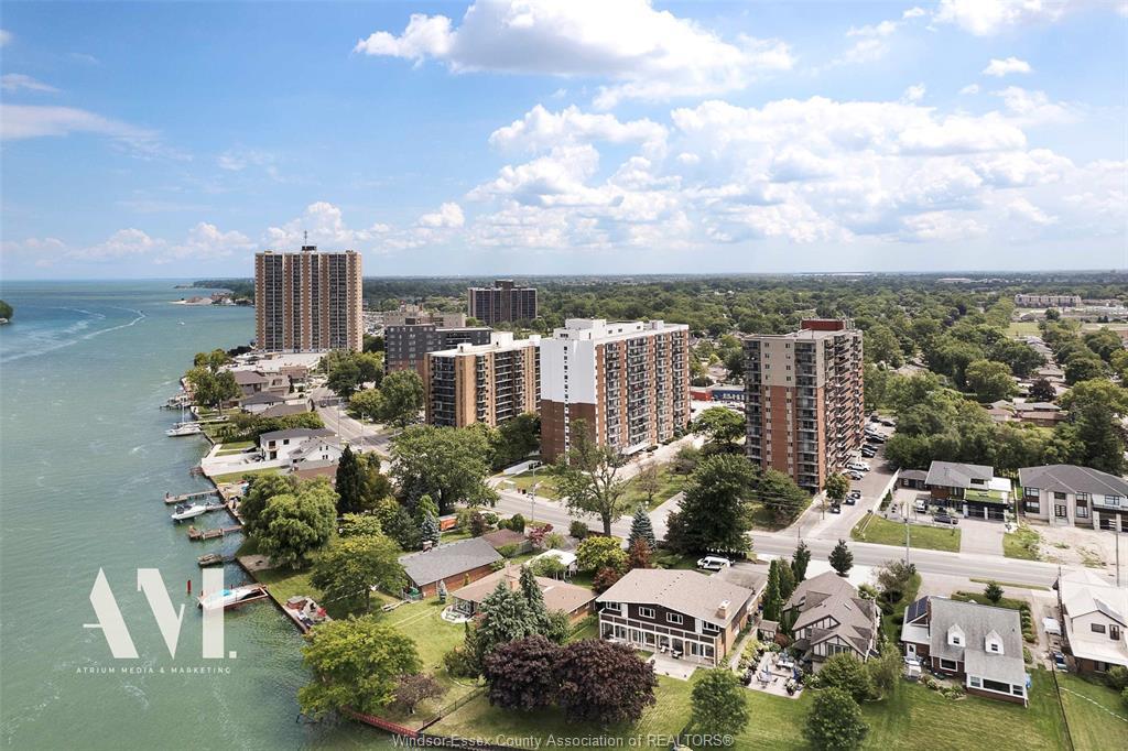308-8591 Riverside Drive East, Windsor, ON