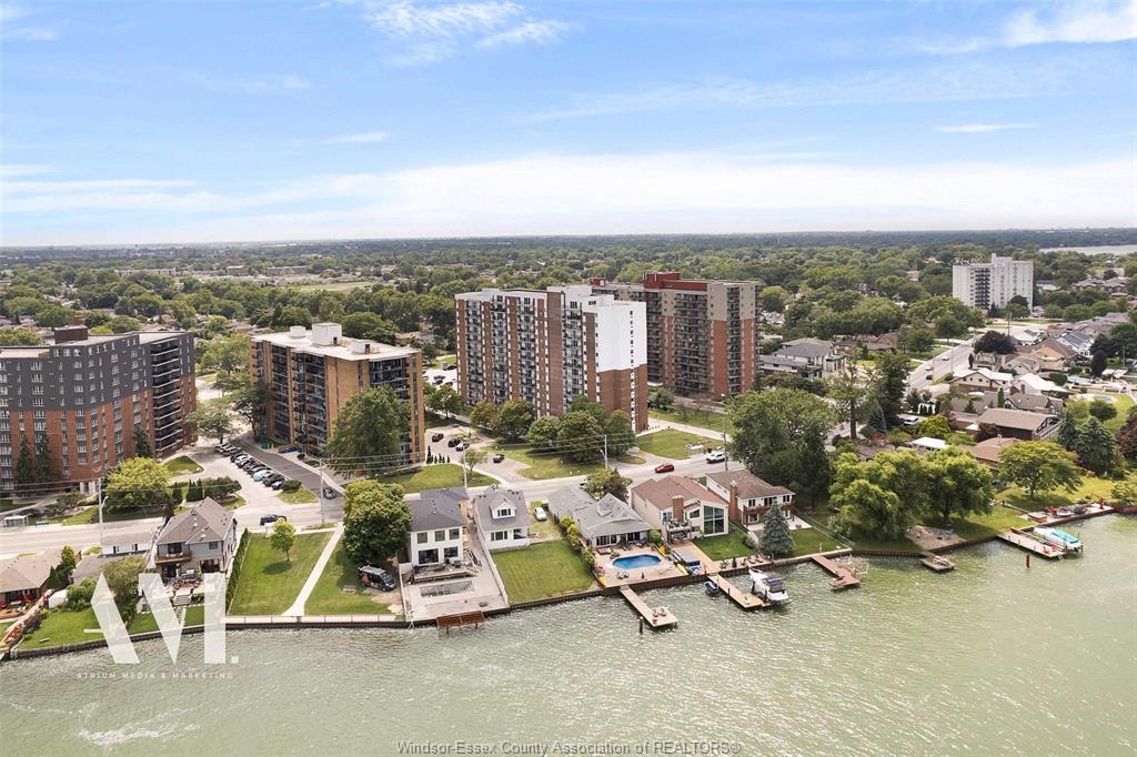 308-8591 Riverside Drive East, Windsor, ON