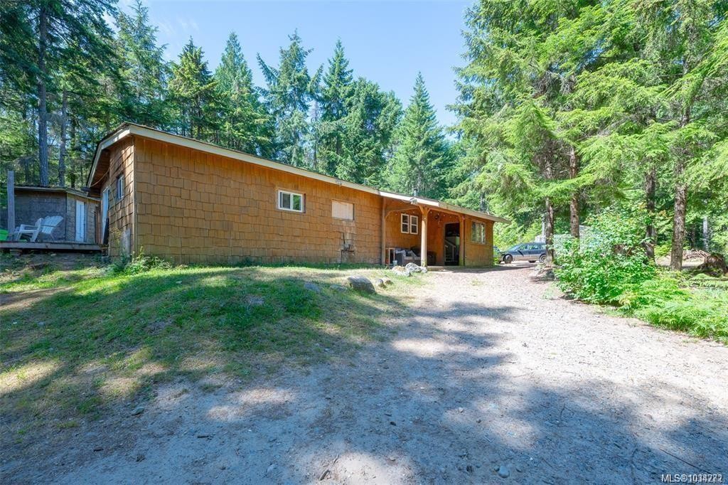 300 Oakdowne Rd, Qualicum Beach, BC