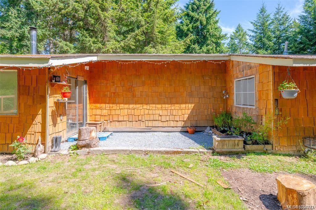 300 Oakdowne Rd, Qualicum Beach, BC