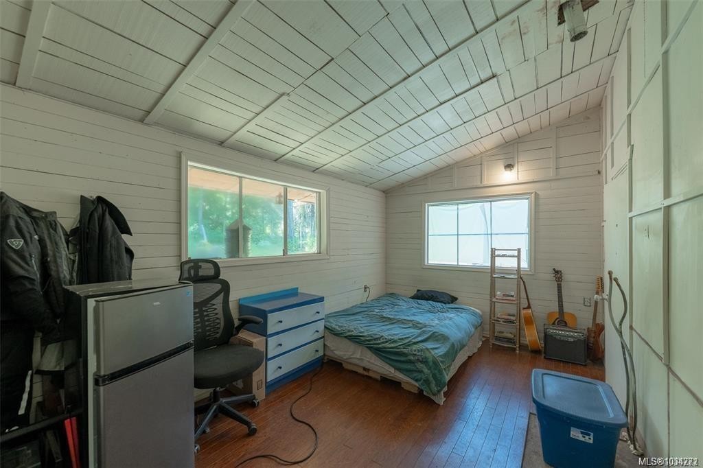 300 Oakdowne Rd, Qualicum Beach, BC