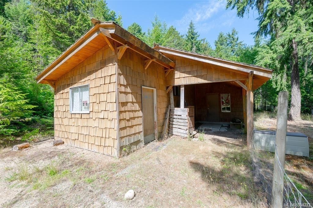 300 Oakdowne Rd, Qualicum Beach, BC