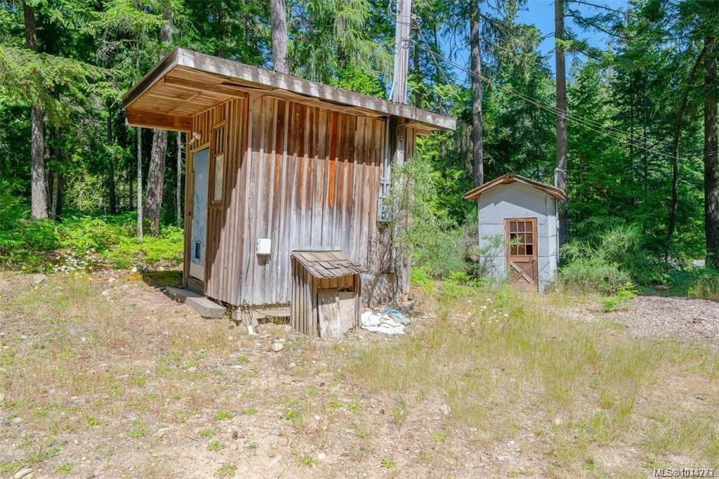 300 Oakdowne Rd, Qualicum Beach, BC