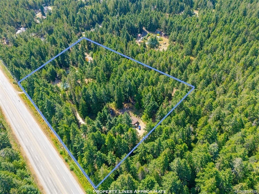 300 Oakdowne Rd, Qualicum Beach, BC