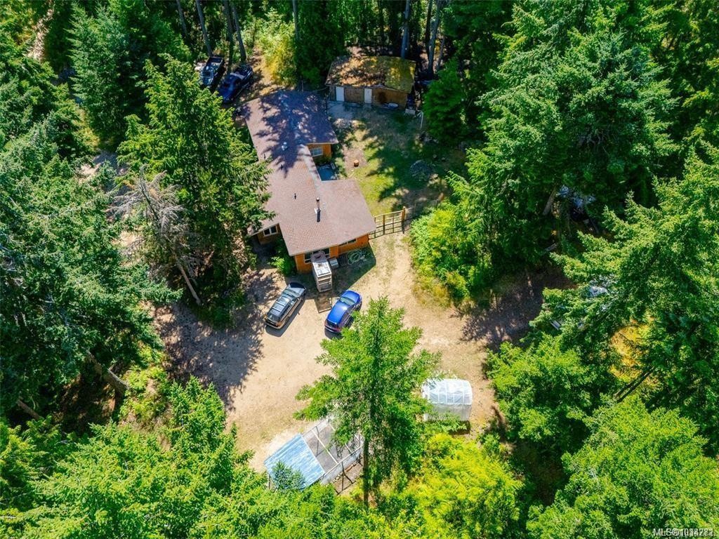 300 Oakdowne Rd, Qualicum Beach, BC
