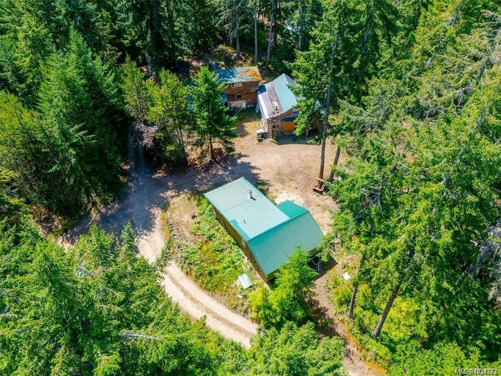300 Oakdowne Rd, Qualicum Beach, BC
