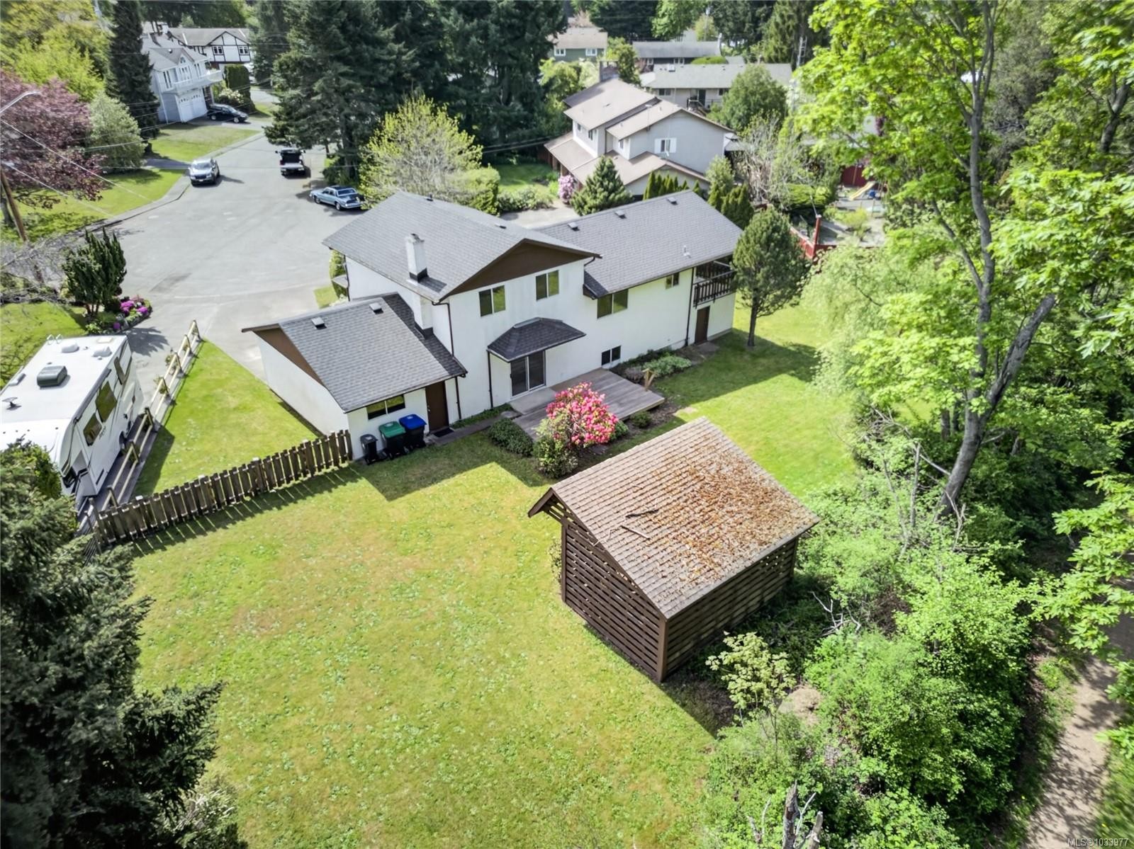 645 Summit Pl, Comox, BC