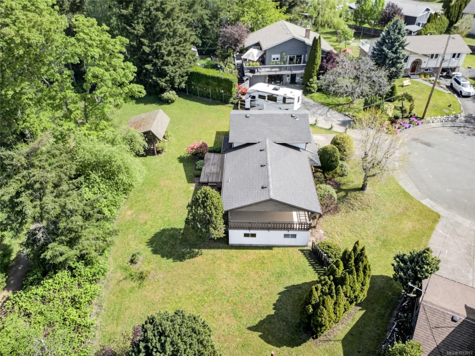 645 Summit Pl, Comox, BC