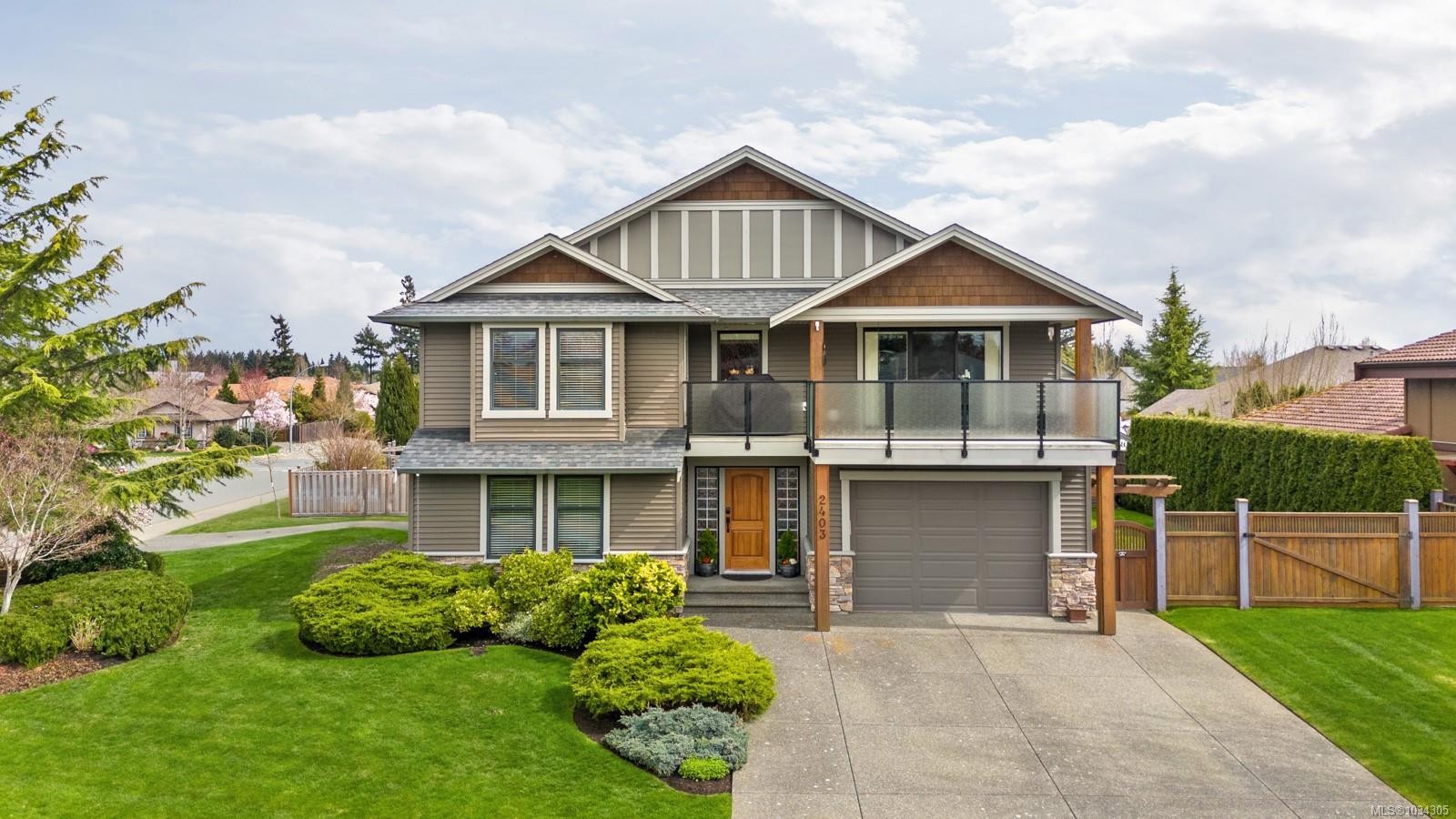 2403 Tiger Moth Pl, Comox, BC
