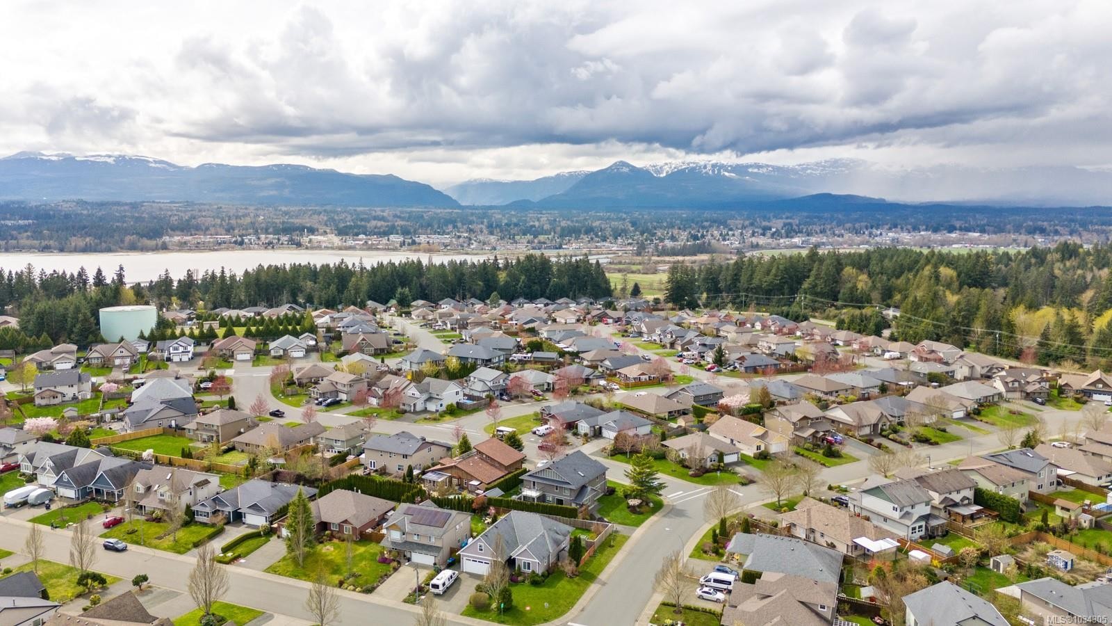 2403 Tiger Moth Pl, Comox, BC