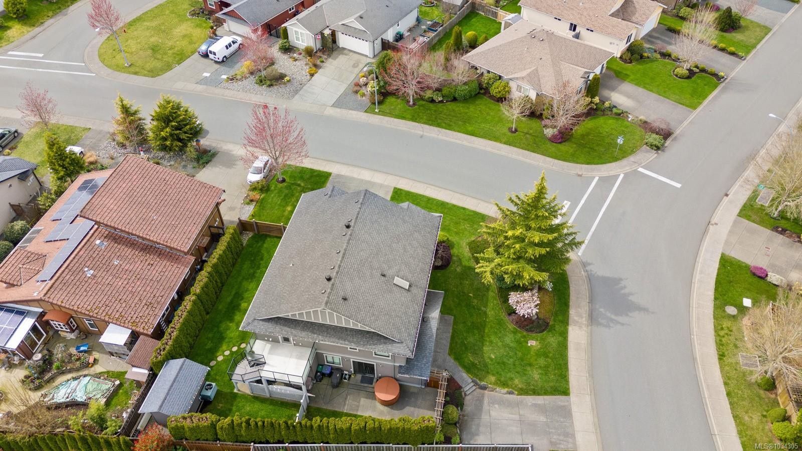 2403 Tiger Moth Pl, Comox, BC