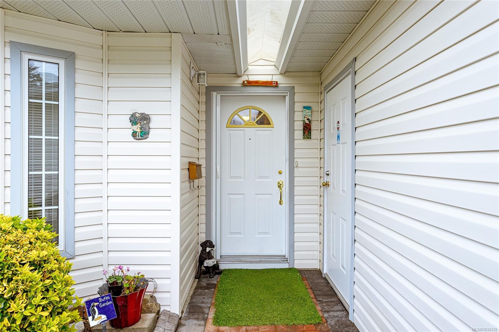 44 Eagle Lane, View Royal, BC
