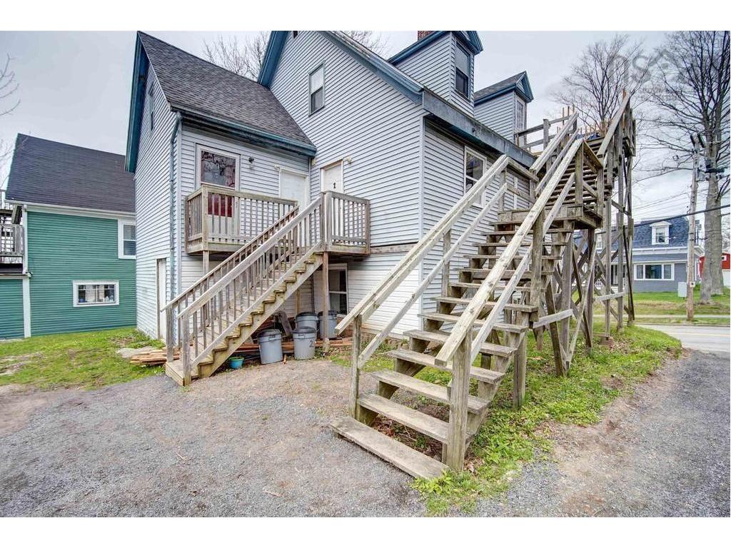 18 Gaspereau Avenue, Wolfville, NS