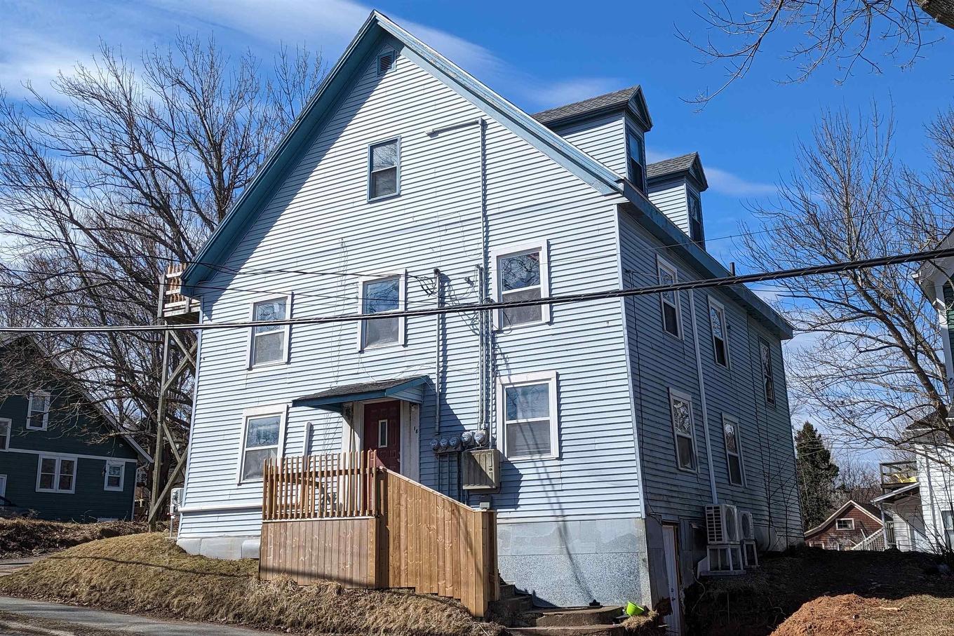 18 Gaspereau Avenue, Wolfville, NS
