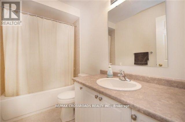 158 Harvest Hills Boulevard, Newmarket, ON - Indoor Photo Showing Bathroom