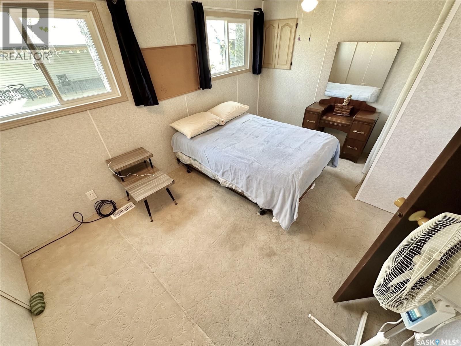 237 Amy Avenue, Alice Beach, SK - Indoor Photo Showing Bedroom