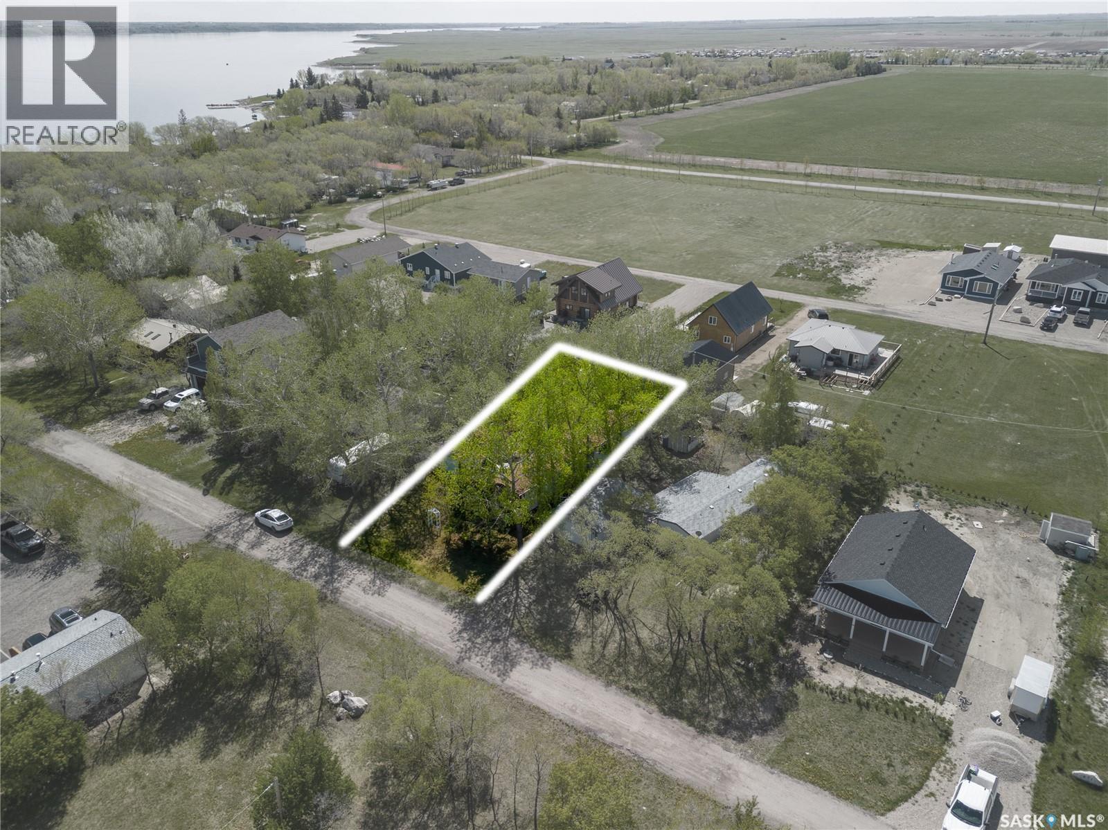 237 Amy Avenue, Alice Beach, SK - With View