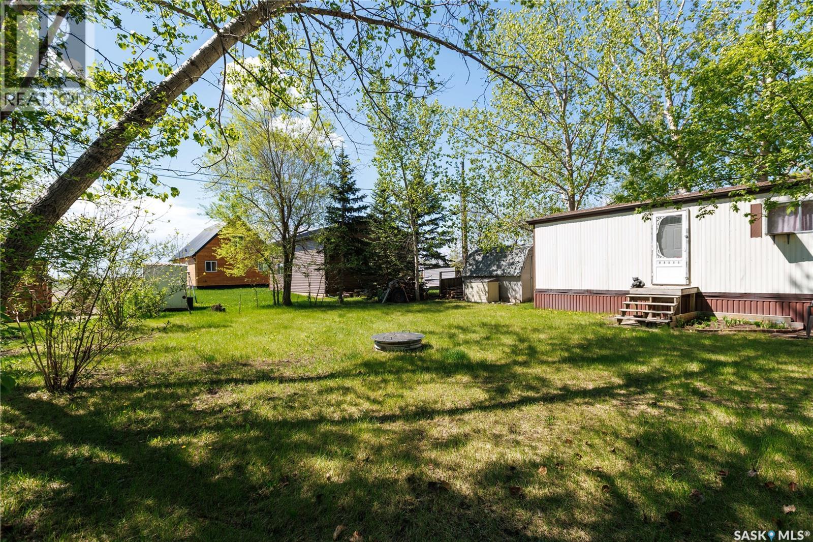 237 Amy Avenue, Alice Beach, SK - Outdoor
