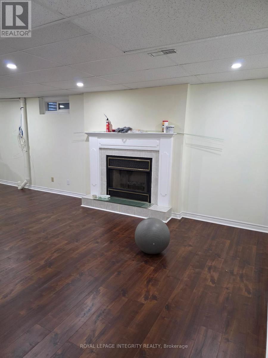 63 Topley Crescent, Ottawa, ON - Indoor With Fireplace