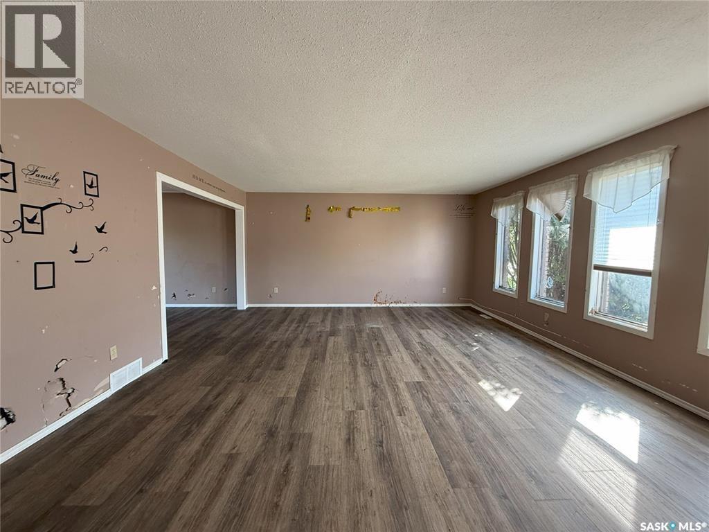 3116 Grey Owl Crescent, Prince Albert, SK - Indoor Photo Showing Other Room