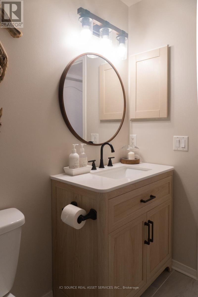 11 Great Oak Private, Ottawa, ON