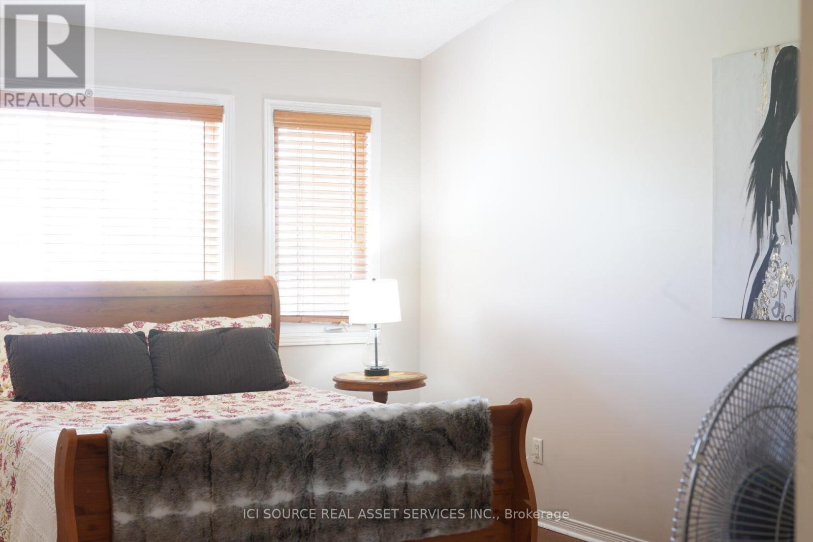 11 Great Oak Private, Ottawa, ON