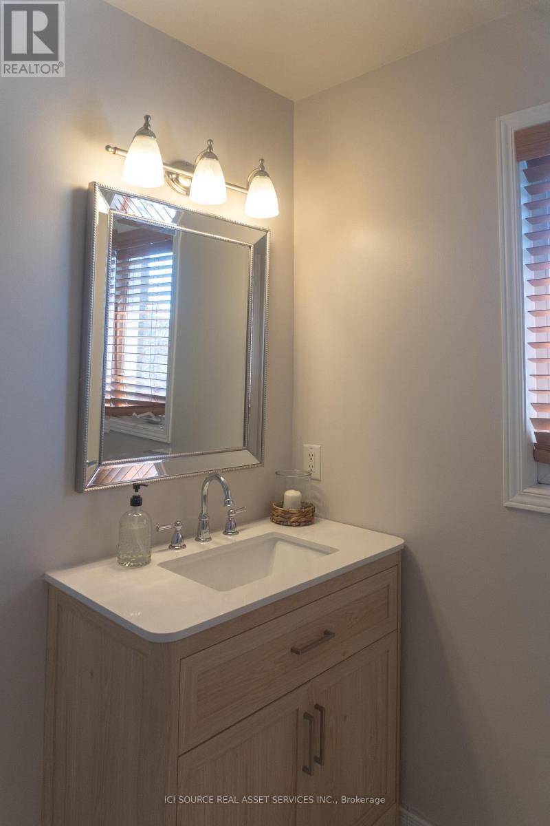 11 Great Oak Private, Ottawa, ON