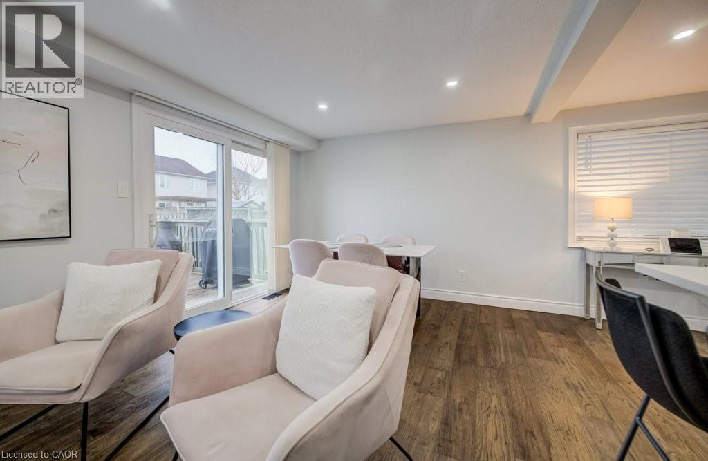 255 Highbrook Crescent, Kitchener, ON - Indoor
