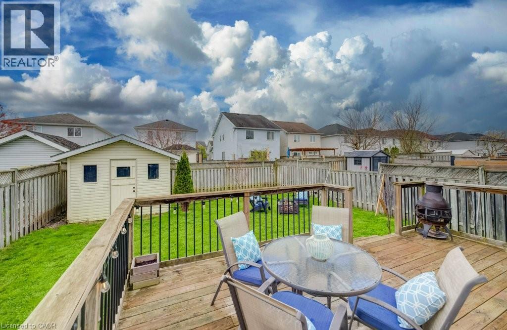 255 Highbrook Crescent, Kitchener, ON - Outdoor With Deck Patio Veranda